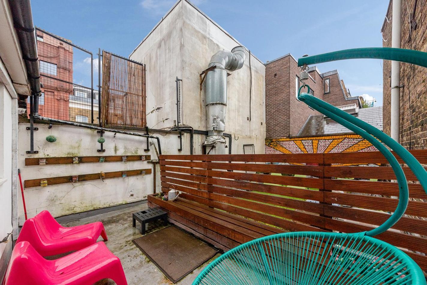 Modernised Apartments 1 And 2 Bedrooms Option Terrace And Balcony High Street Londra Exterior foto