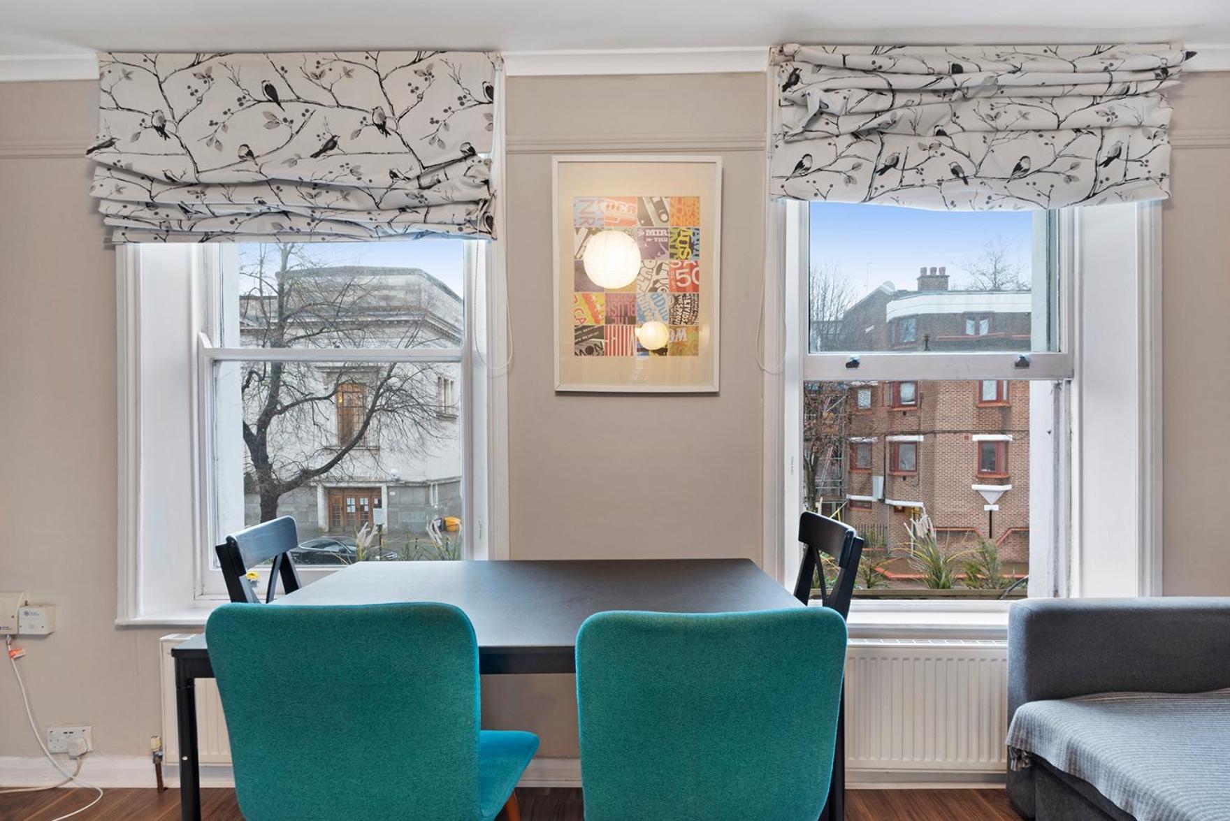 Modernised Apartments 1 And 2 Bedrooms Option Terrace And Balcony High Street Londra Exterior foto